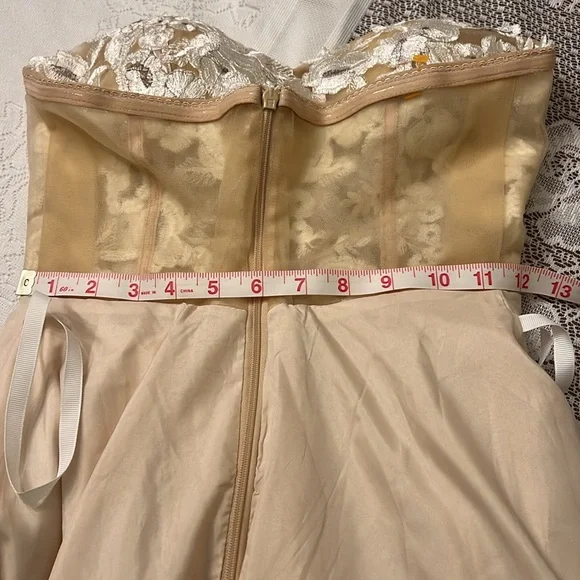 Strapless Gown with White Floral Details - Picture 12 of 15